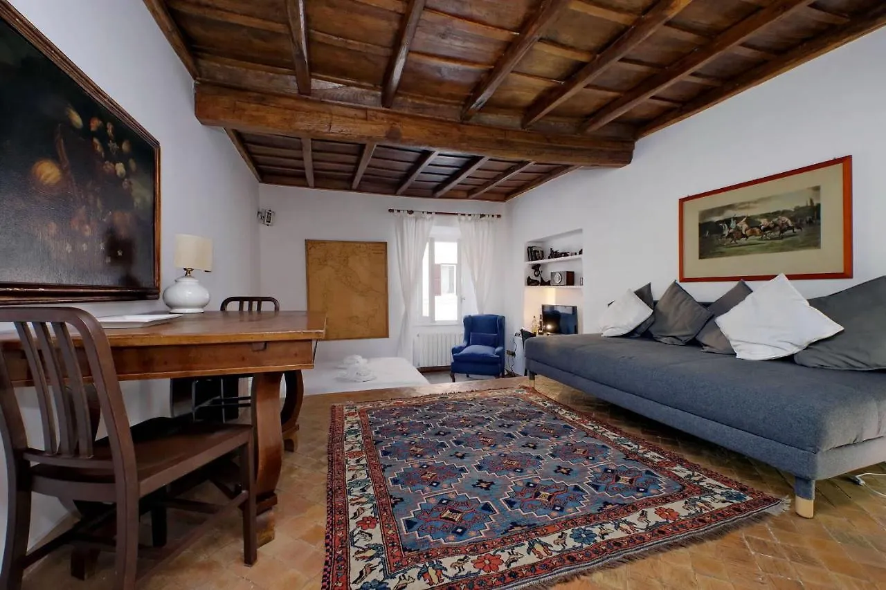 Colosseum Comfort Studio By Halldis Rom